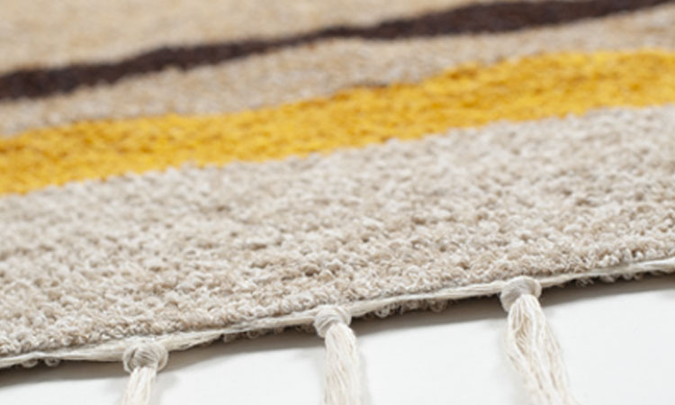 Rug made from recycled cotton